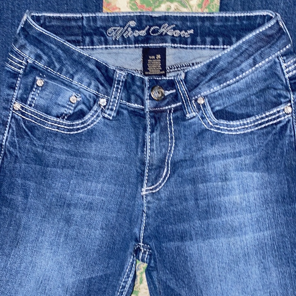Boot cut jeans